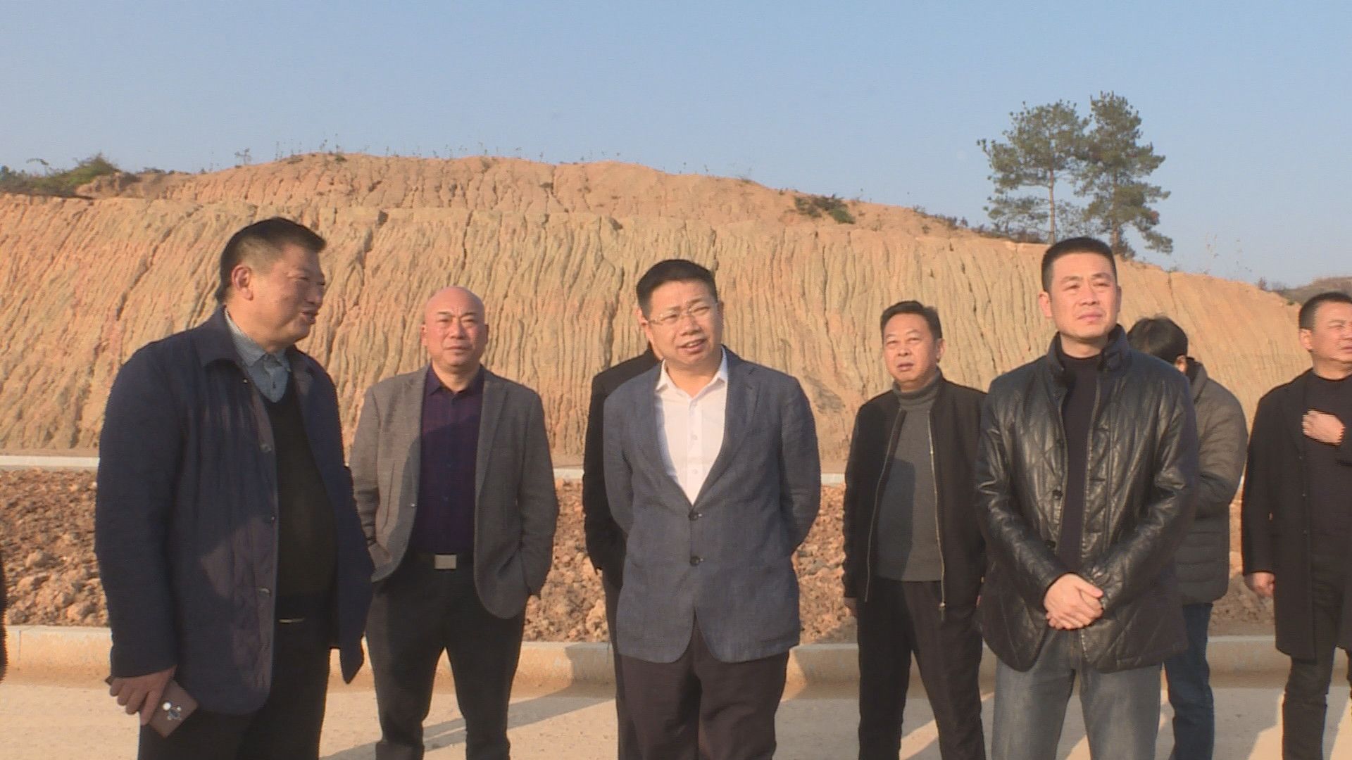 刘明灯调研城西建设指挥部相关工作