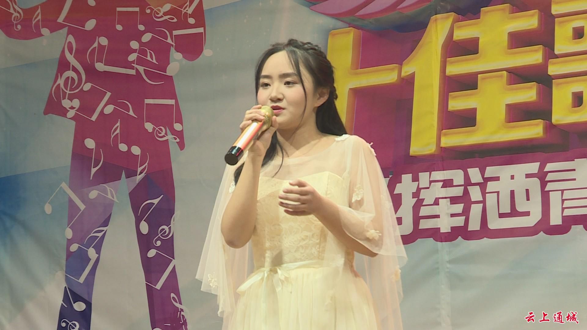 唱响青春主旋律:通城一中举办校园十佳歌手决赛