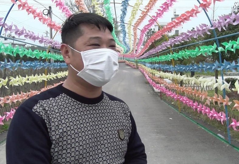 隽水镇油坊村民 吴建(通城网红黑仔)通城县隽水镇油坊村,村容村貌干净