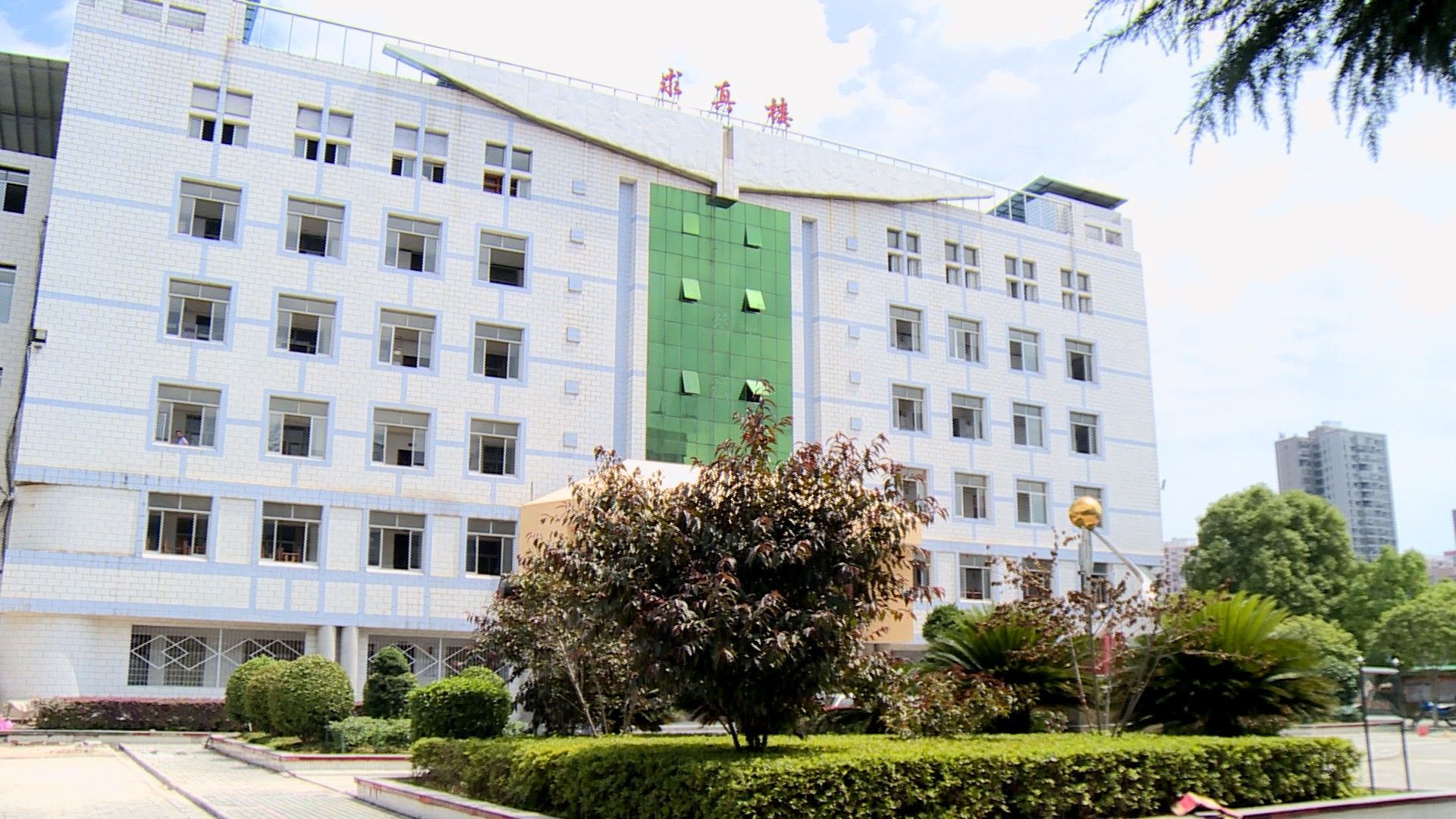 5月6日高三复学 通城二中全力部署迎复课