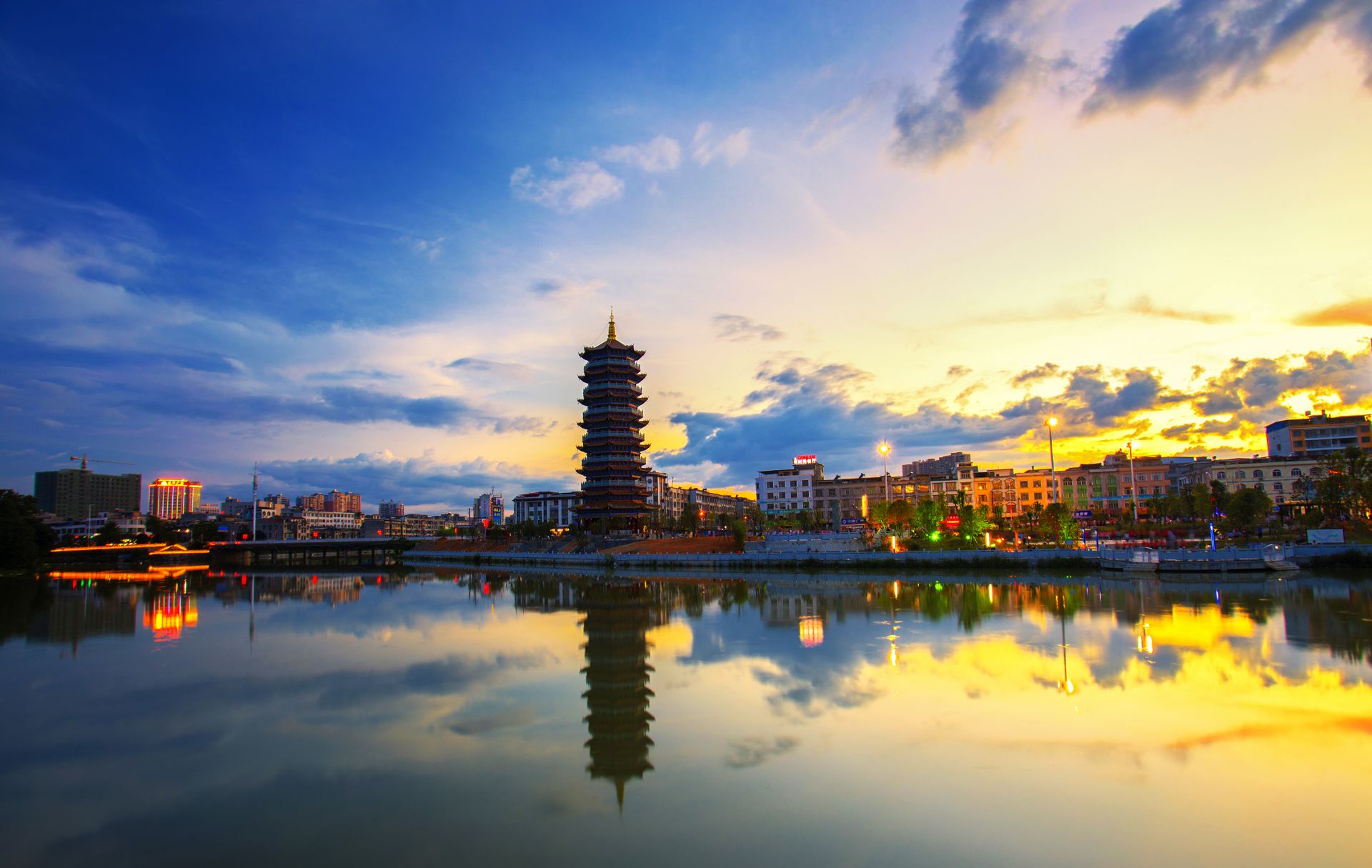 通城:美丽乡村成为"五一"旅游新热点_长江云 - 湖北网络广播电视台