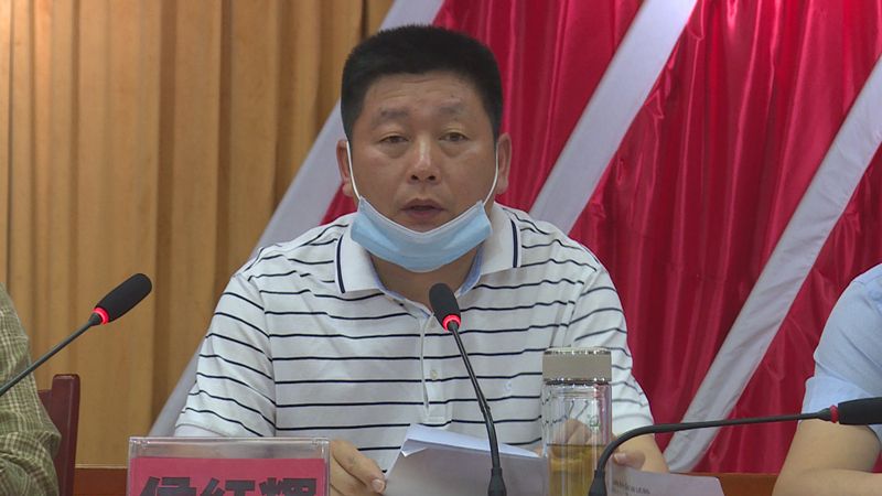 侯红辉表示,全镇上下将切实提高政治站位,从讲政治
