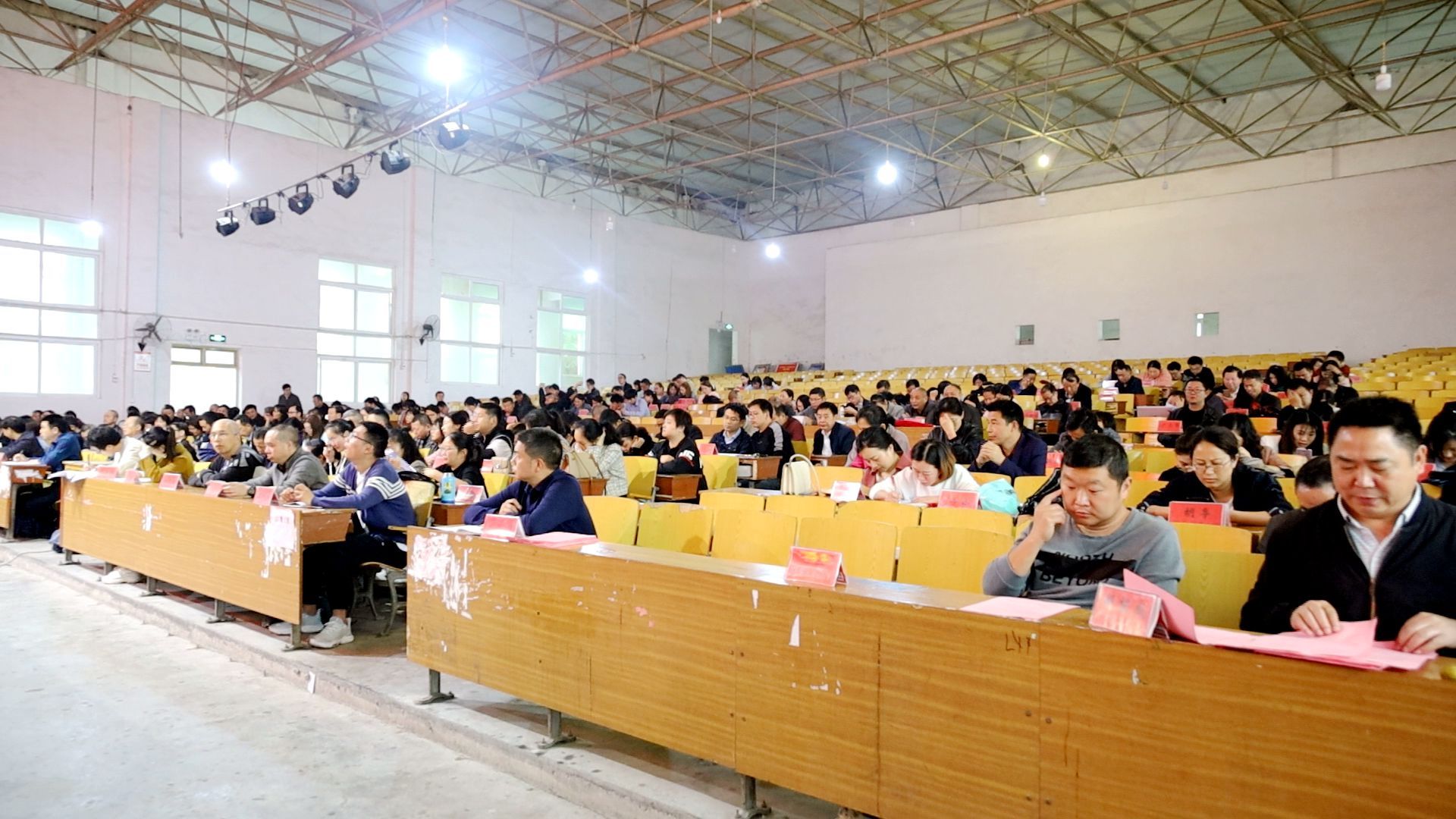 通城一中学史明理0202筑牢思想之基
