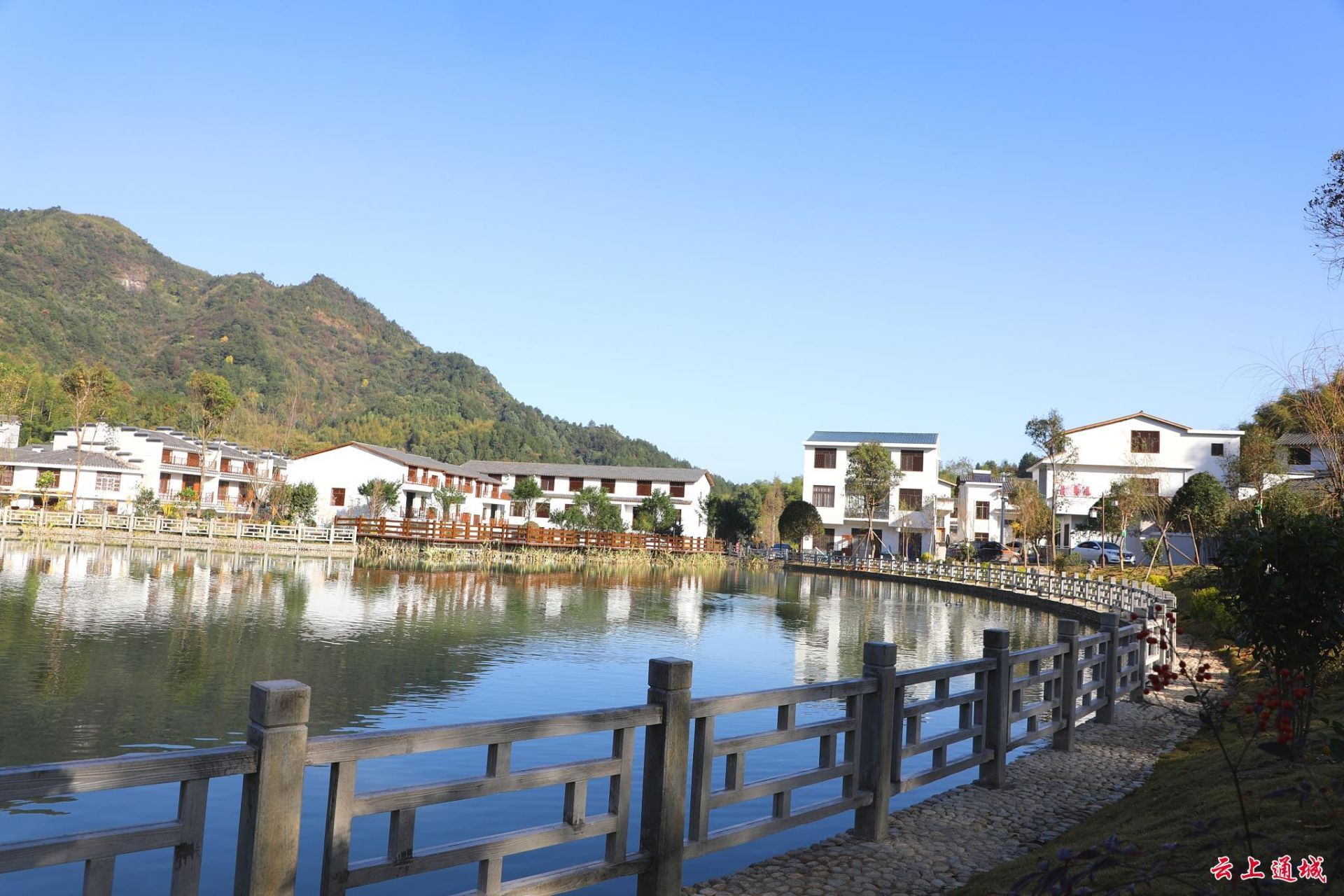 左港善源谷沉醉春风里的世外桃源