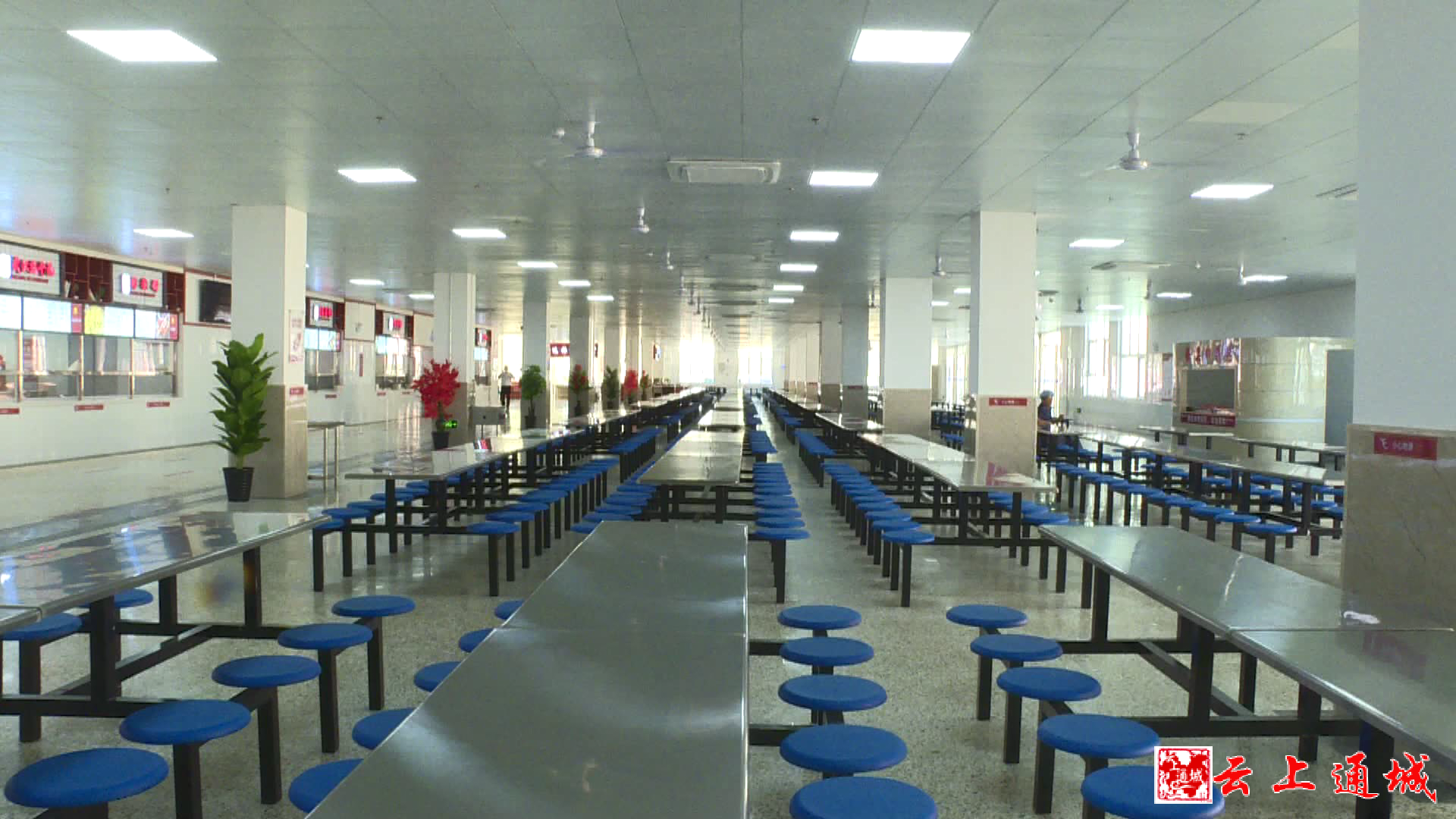 你好新学期通城各学校迎来开学第一天