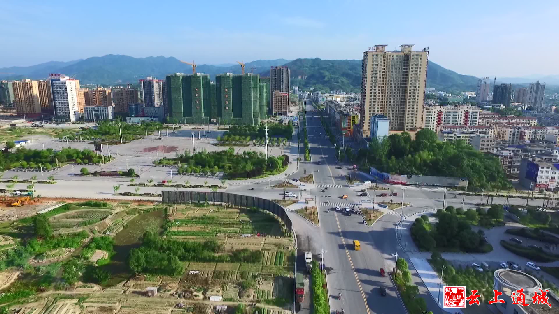 【"回眸2021 展望2022"系列报道②】通城交通篇:城乡交通显著改善