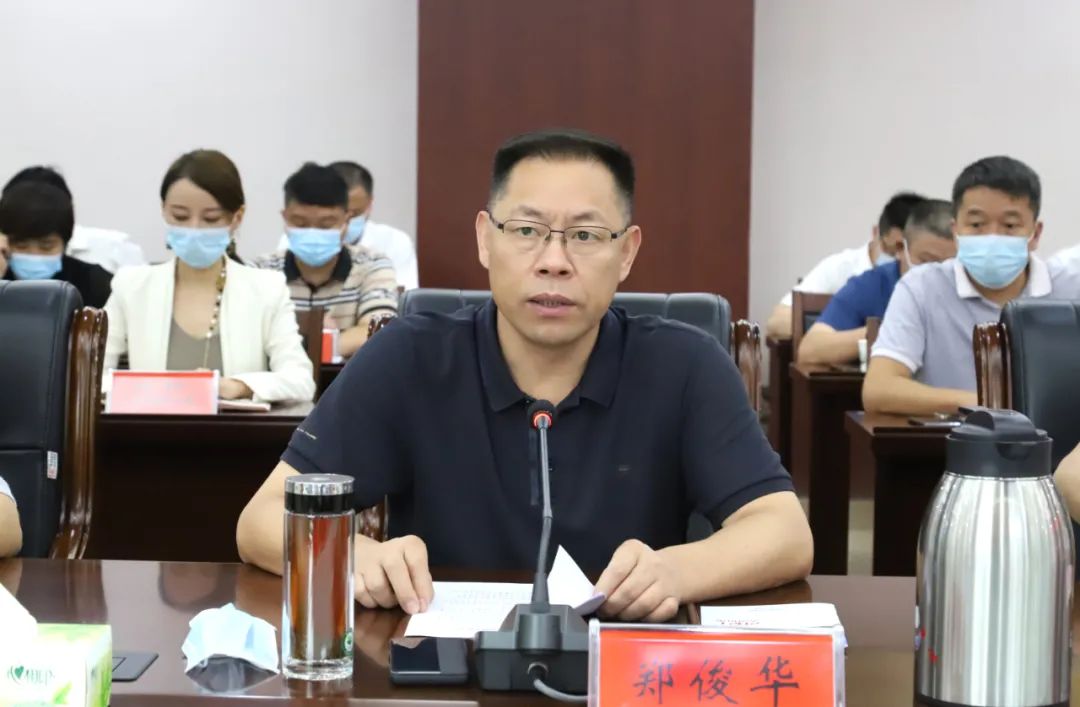 近年来,崇阳县委,县政府深入推进"全面小康,绿色崛起"战略实施,坚持把