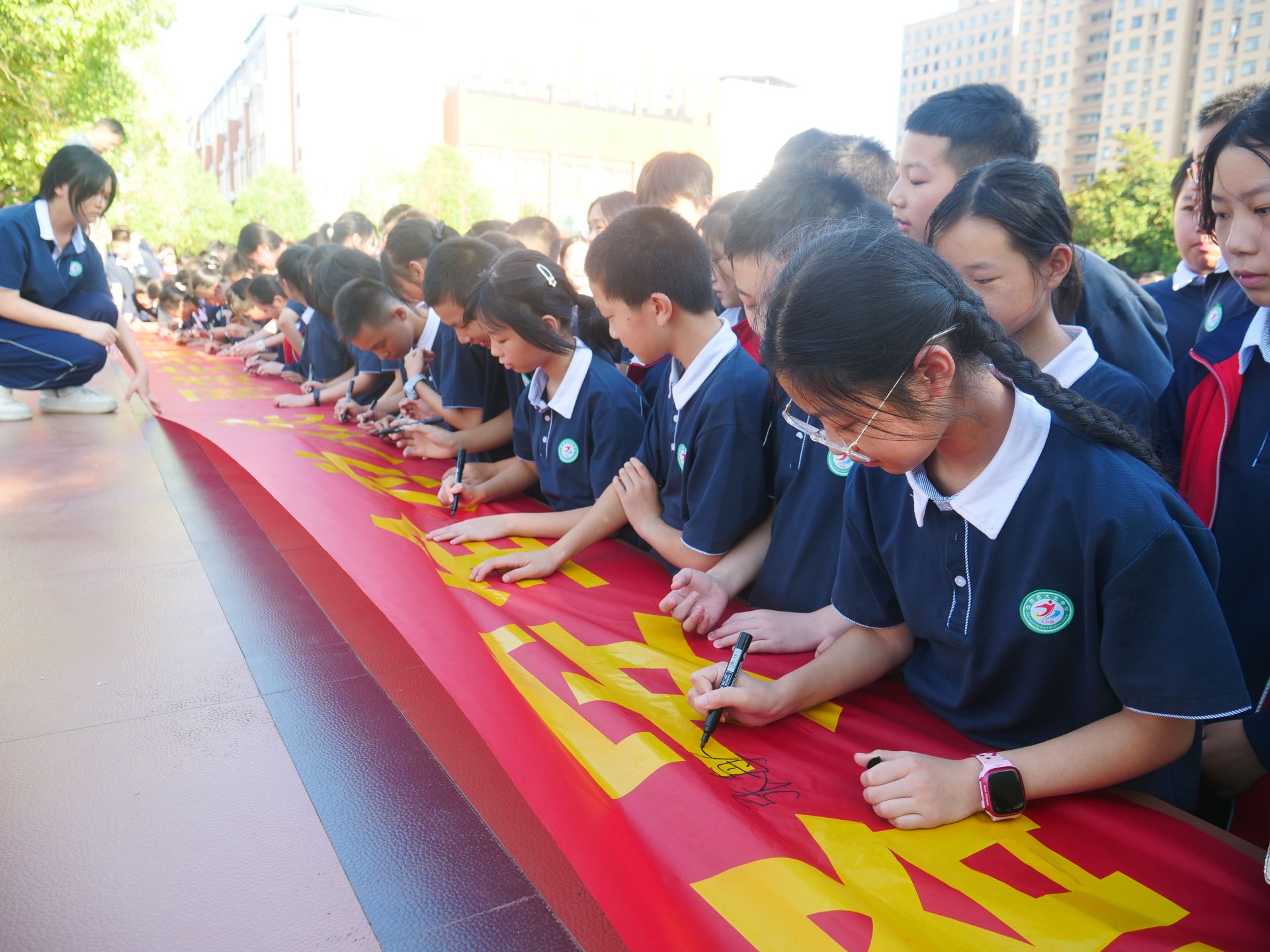 崇阳县大集中学:"五个一"活动进校园 共筑网络安全防线_云上崇阳
