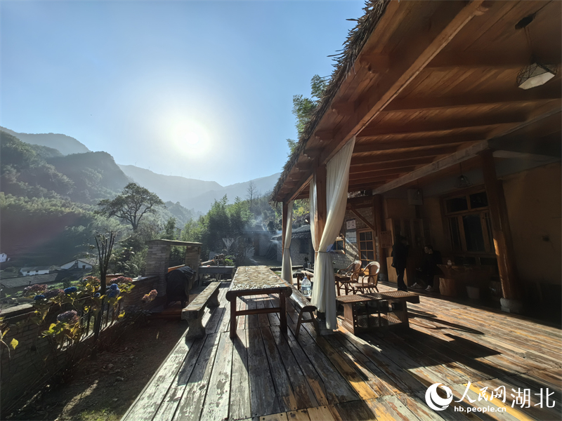 民宿“竹林下”。人民网 周雯摄