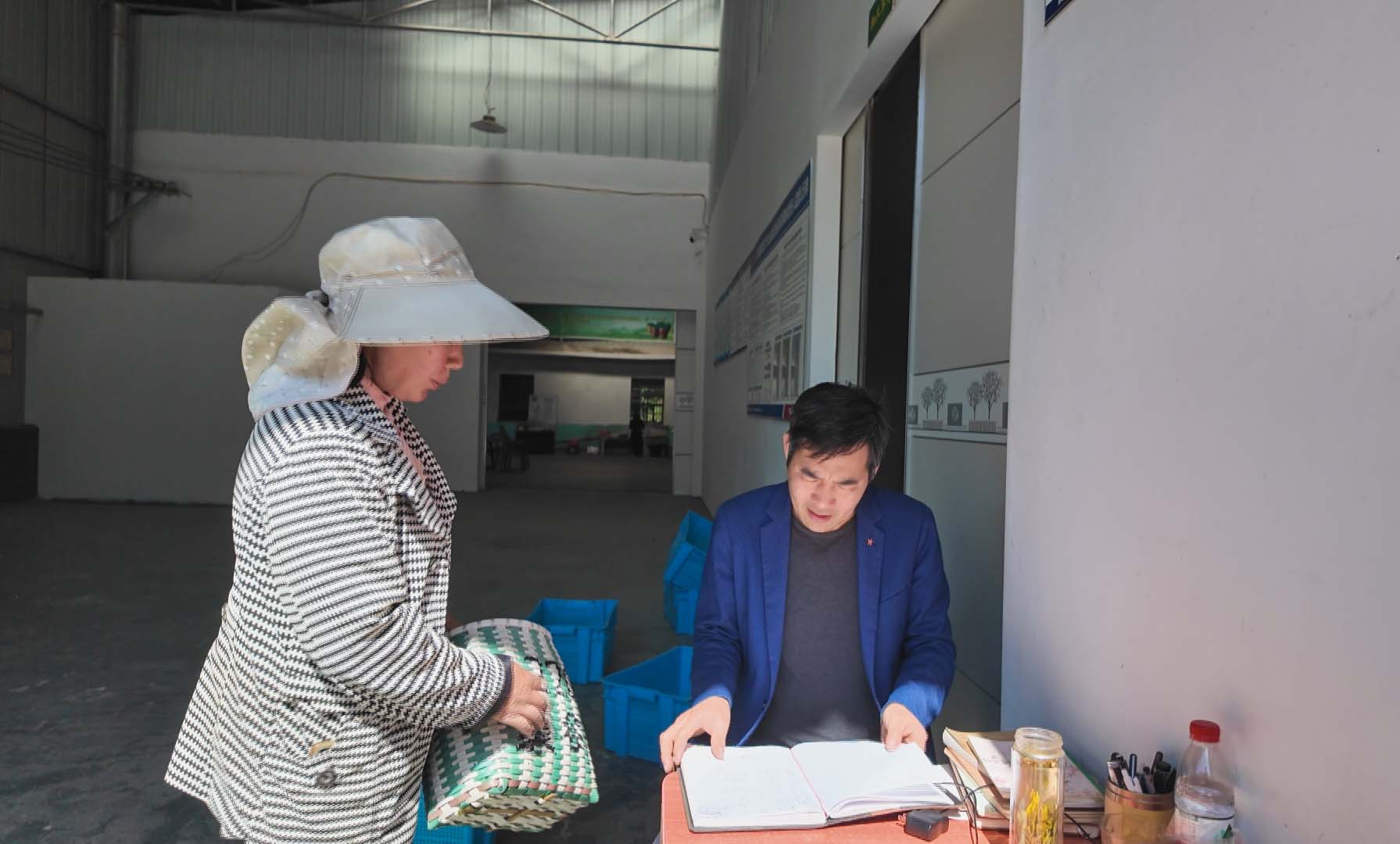 【抢跑在春天】崇阳县铜钟乡:"头茶"抢"鲜"开采