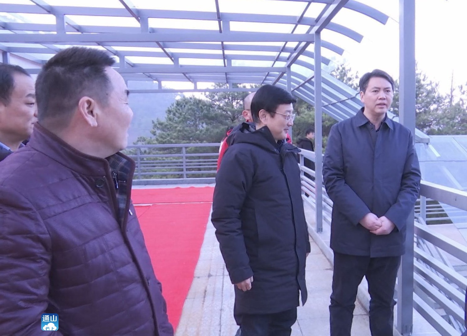 新春走基层胡金云开展节前走访慰问并检查安全生产