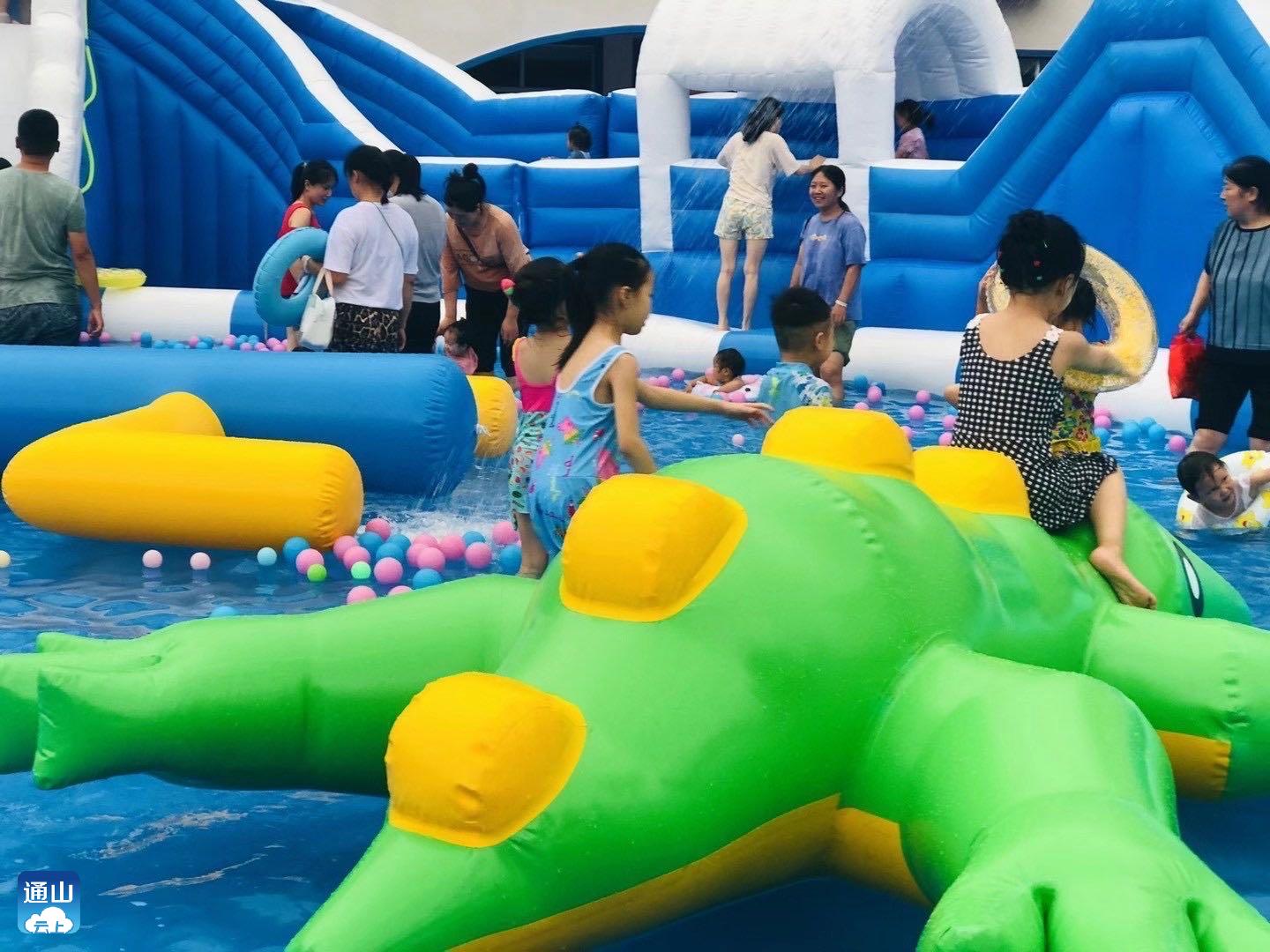 缤纷盛夏日亲子乐翻天8月16日通山文博幼儿园水上乐园开园啦