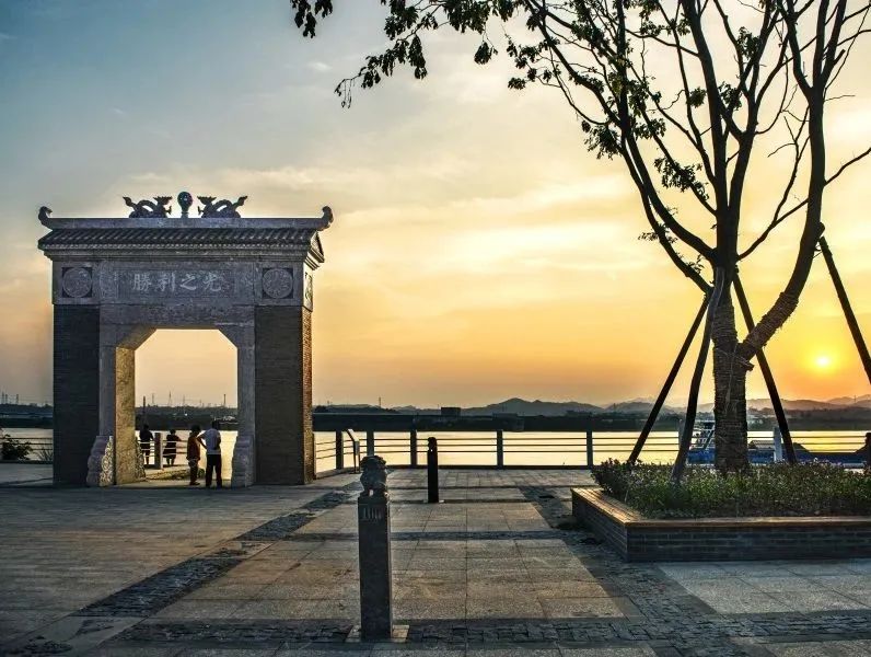 【大美湖北】猇亭,不仅有三国古战场,还有织布街和424公园_云上通山