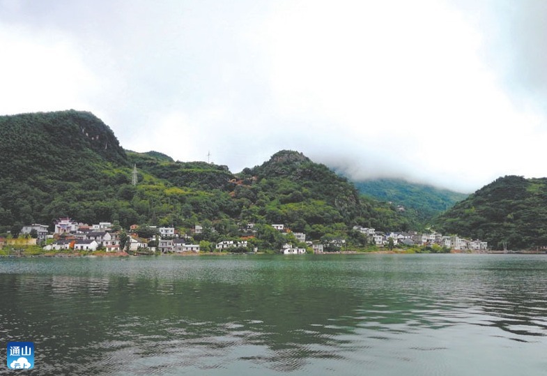 通山慈口乡滨湖旅游度假区绘就山水新画卷