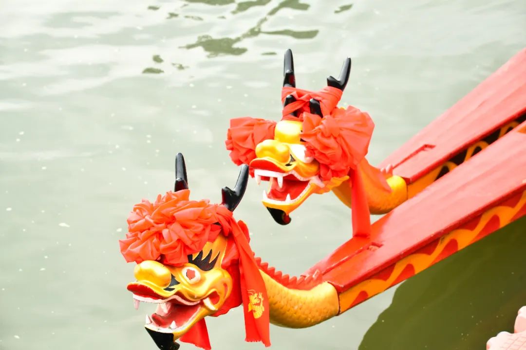 端午节的正确打开方式:赛龙舟! _云上崇阳