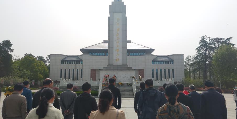 应城市三合镇赴革命烈士纪念馆开展党史学习教育专题学习