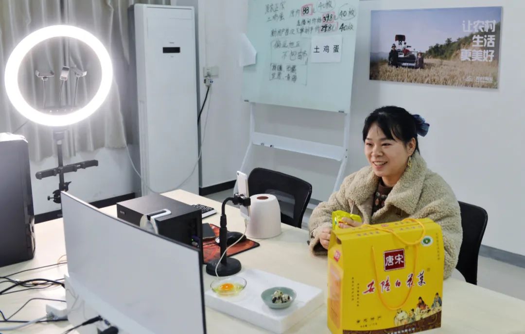 安陆网上购物：一网打尽地方特色与便利享受