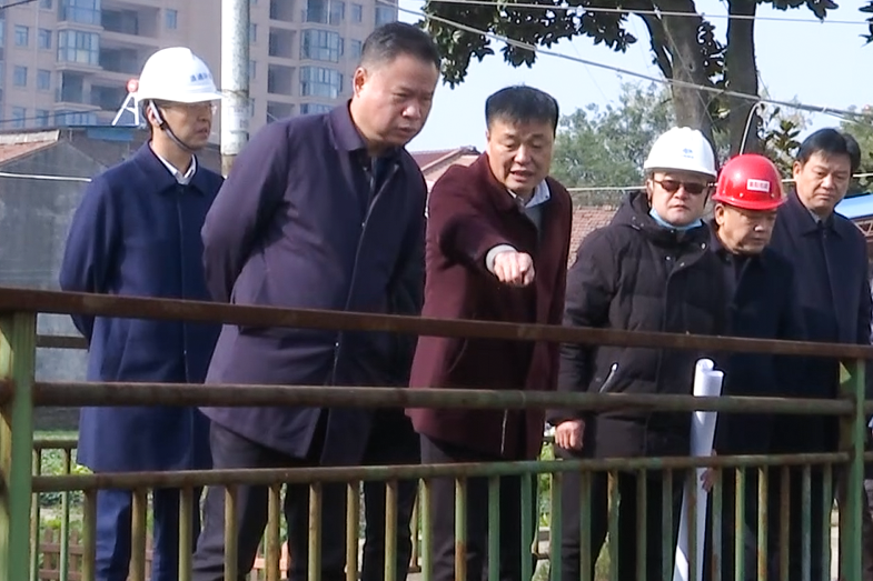 胡明刚调研督导海子河水环境治理项目推进工作