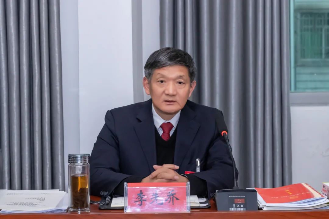 聚焦两会安陆市委书记李先乔参加人大分团审议政协界别讨论