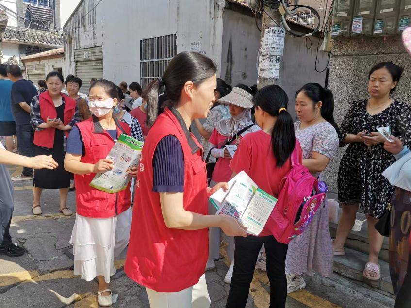 安陆府城北正走进紫金路小学禁毒活动 (1).docx