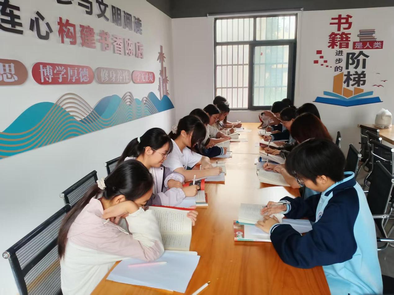 0f7e0b51da374c9bda2f558ae71668a4