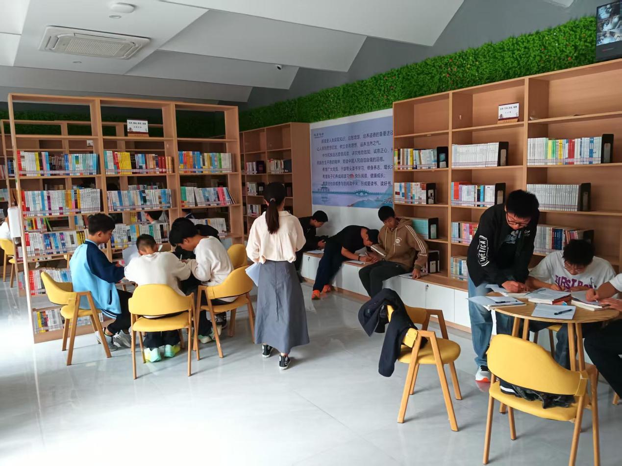 b3bd029303bd03ba755f338a77556556