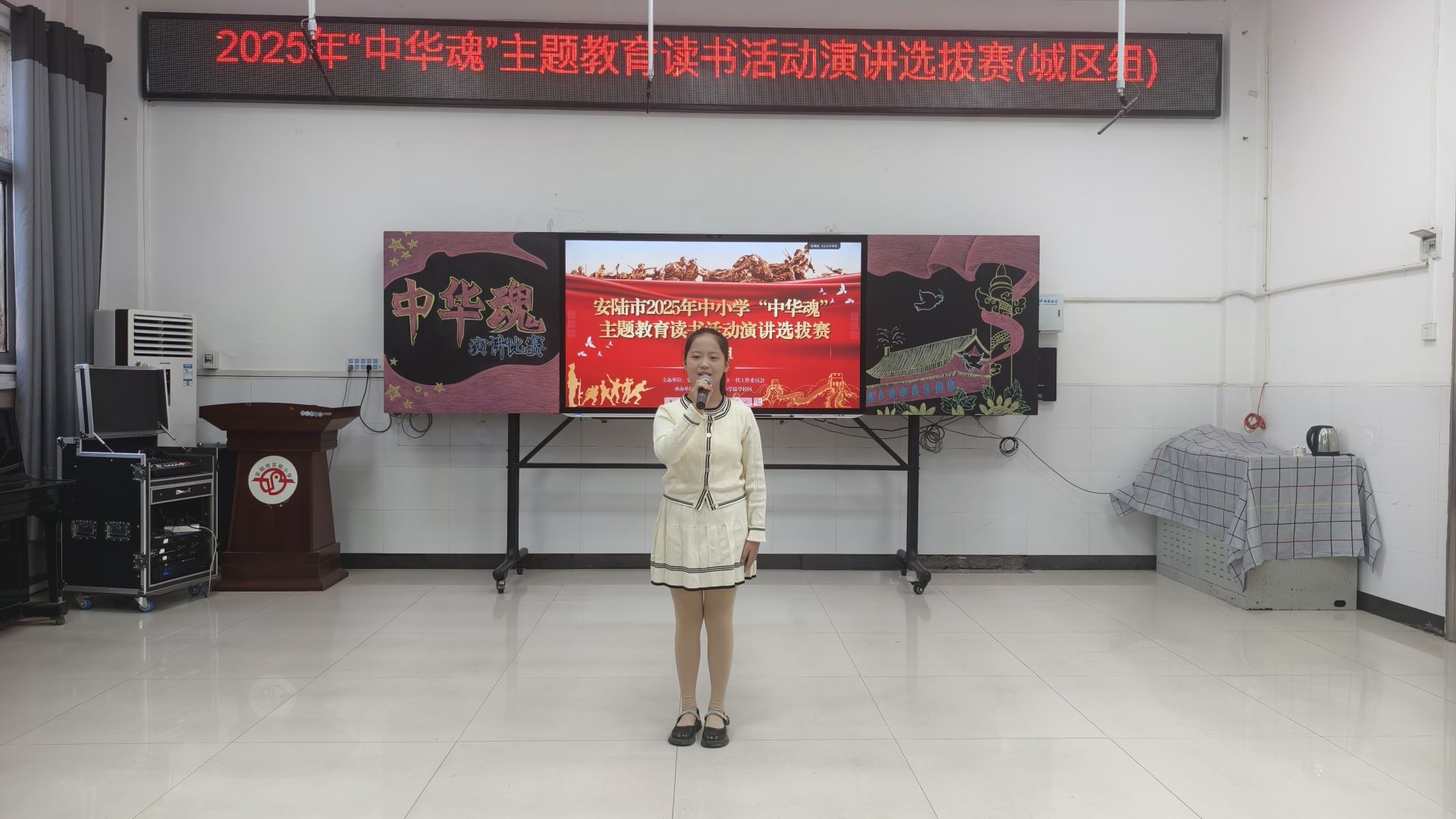 fdd7393be3a2874292d3fc5a2ad61d1e