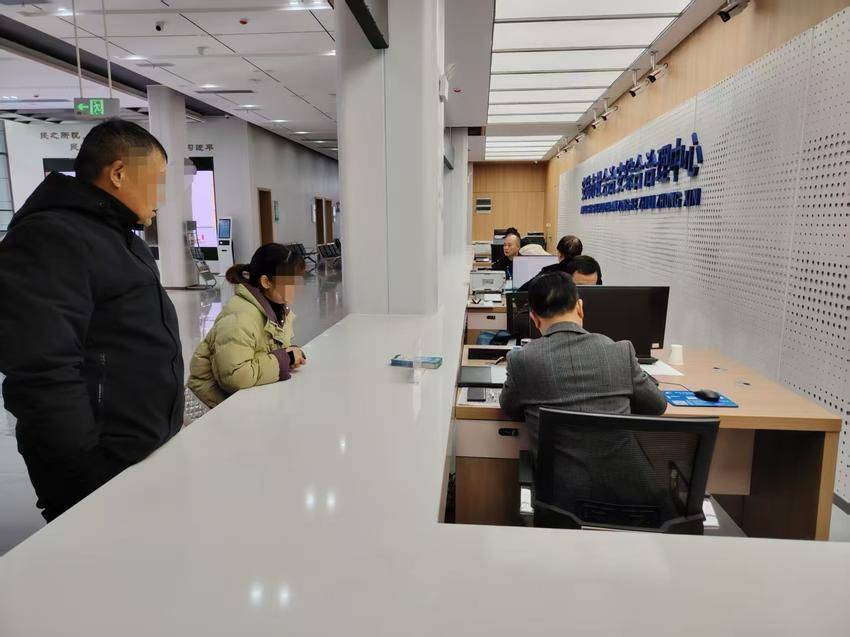 安陆市司法局“五措并举”筑牢春节平安防线.doc