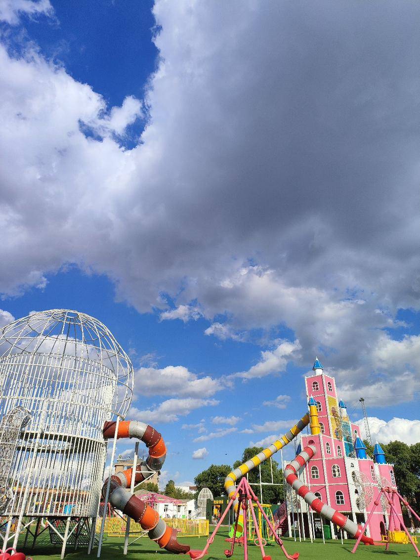 政企联动“惠”球迷！南城街道凤凰湖儿童乐园以“小门票”撬动“大经济”.doc