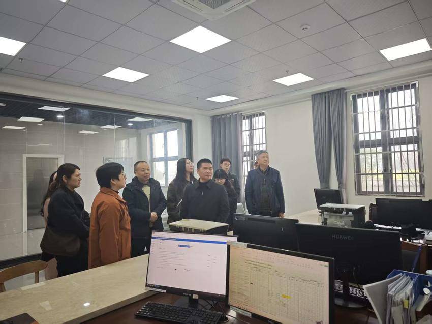 秭归县档案馆到安陆调研交流档案史志工作.doc