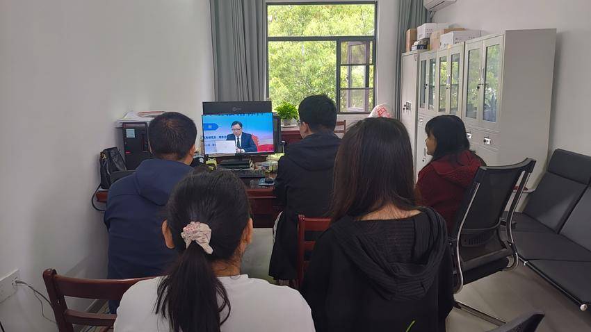 安陆市司法局开展“4•15”全民国家安全教育日法治宣传活动.doc