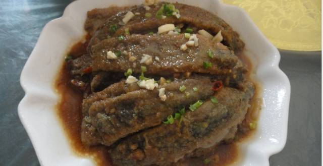 美文榔头蒸鳝鱼