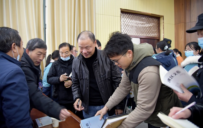 湖北省作家协会公告2020年度省作协新会员270名,汉川市邹太平,胡必文