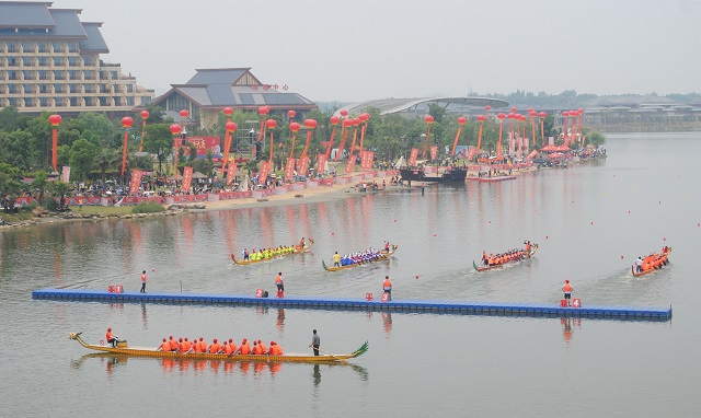 天嶼湖位於漢川市馬口鎮城郊,距離武漢市約40公里,在武漢,孝感,宜昌