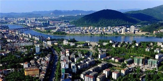 赤壁市全力打造"全景赤壁"的美好形象成果显著上半年,赤壁市在全域