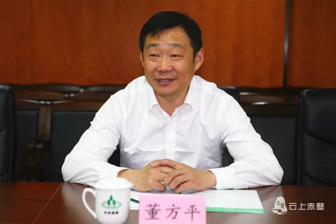 两天两座城市赤壁市市长董方平马不停蹄所为何事