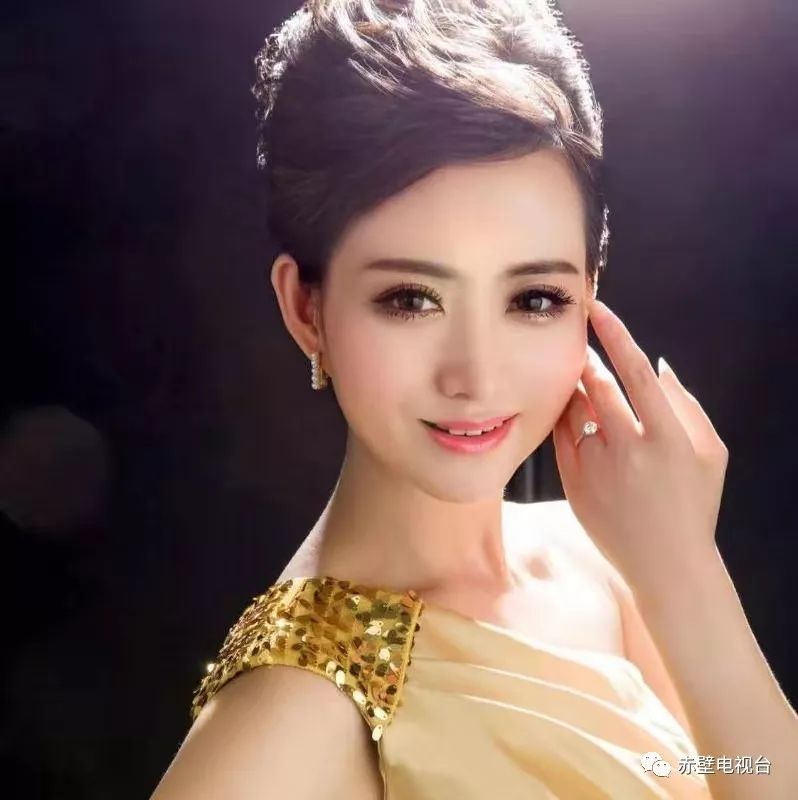 我们的名字叫记者_云上赤壁