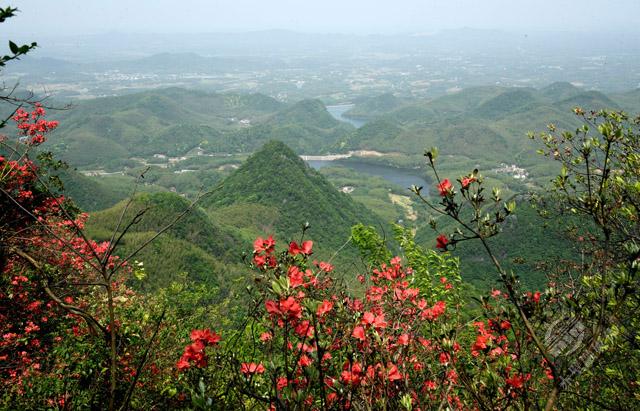 金峰山红色历史映红绿水青山