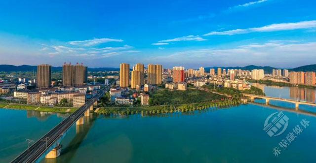 美图俯瞰赤壁魅力小城