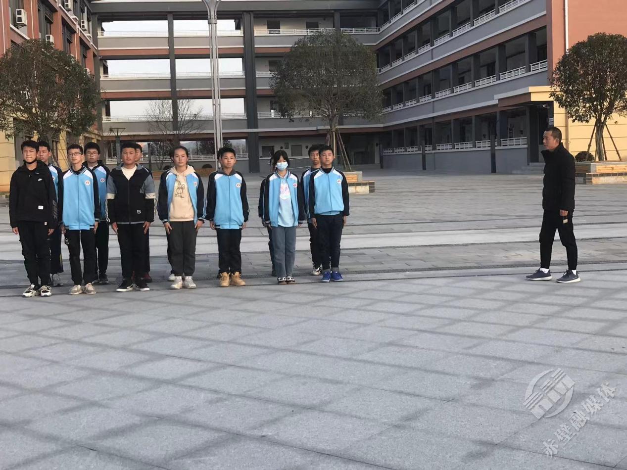 课后服务助力双减社团活动展示风采赤壁市第一初级中学第二课堂社团