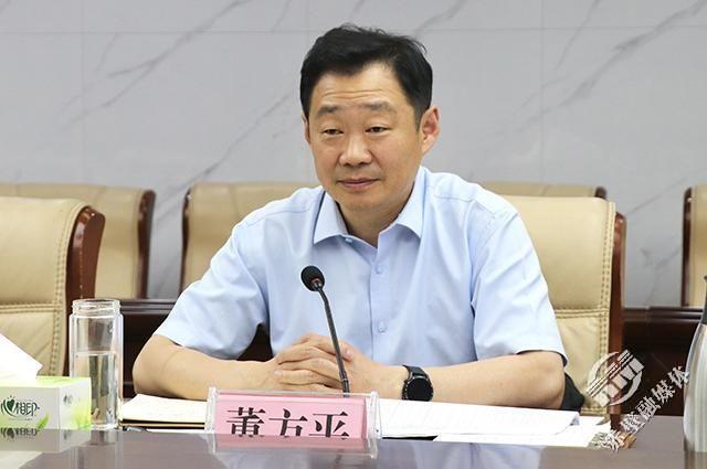 赤壁市召开县域经济高质量发展冲刺百强经济分析会