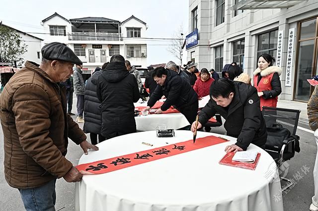正在上传...