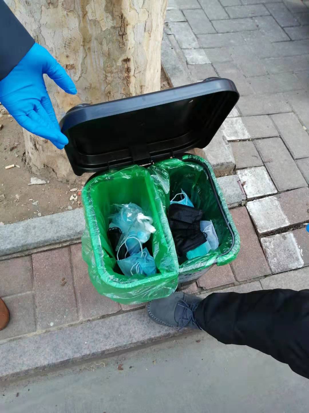 市供销社紧急行动落实城区废弃口罩回收巡查任务