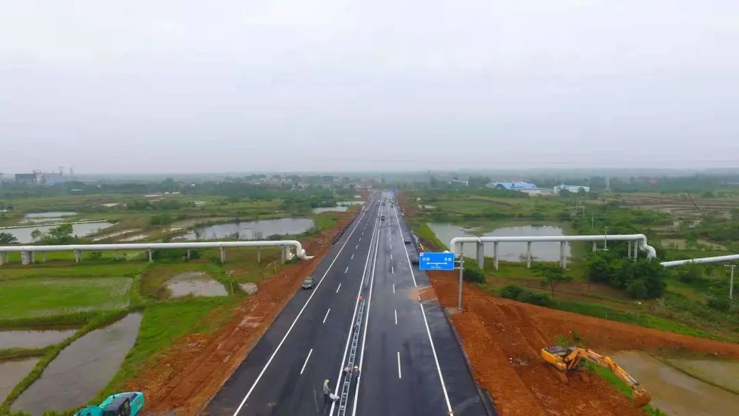 刚刚347国道应城绕城段全线试通车