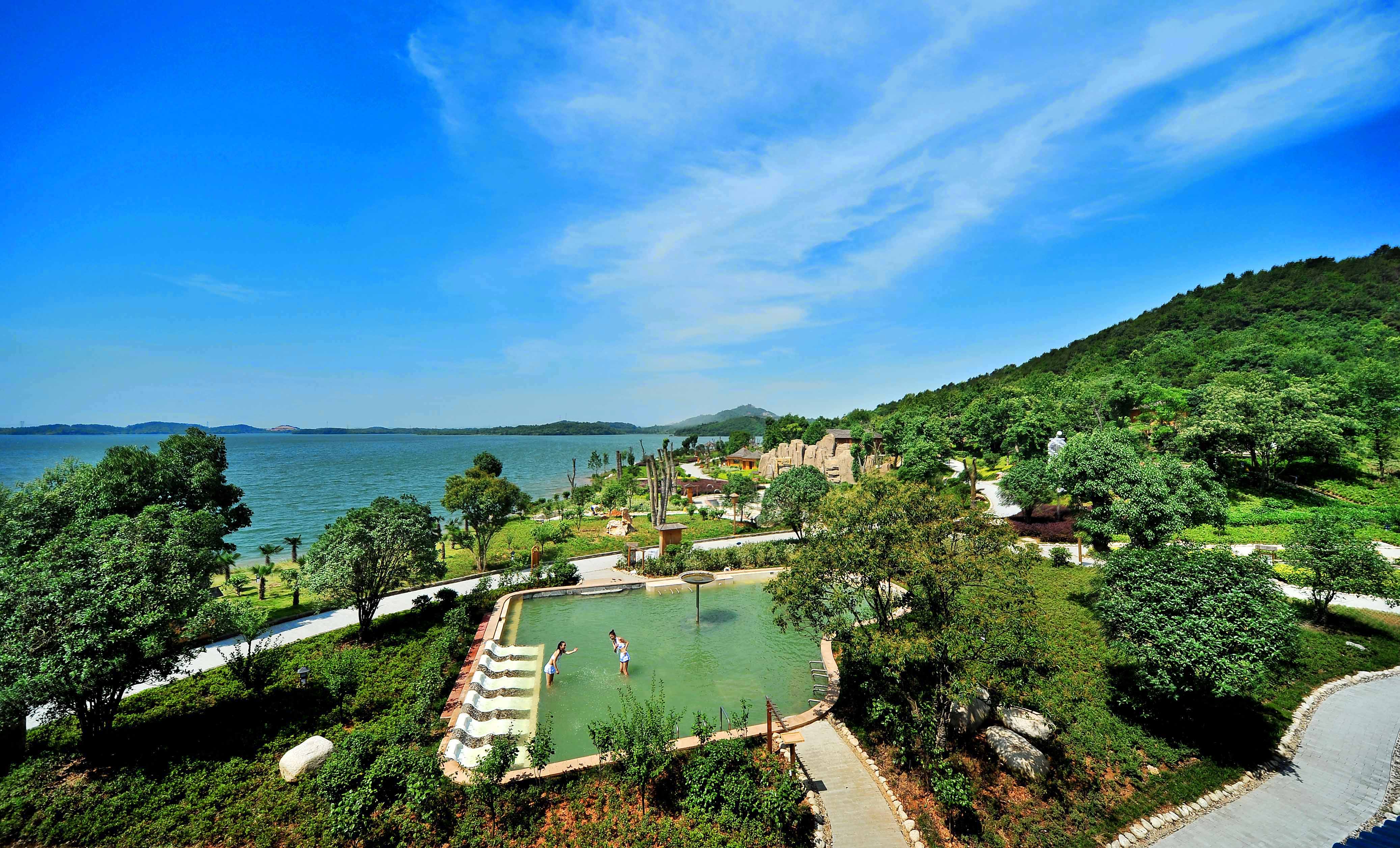 "温泉 体育" 创意旅游做大"蛋糕"_云上咸宁