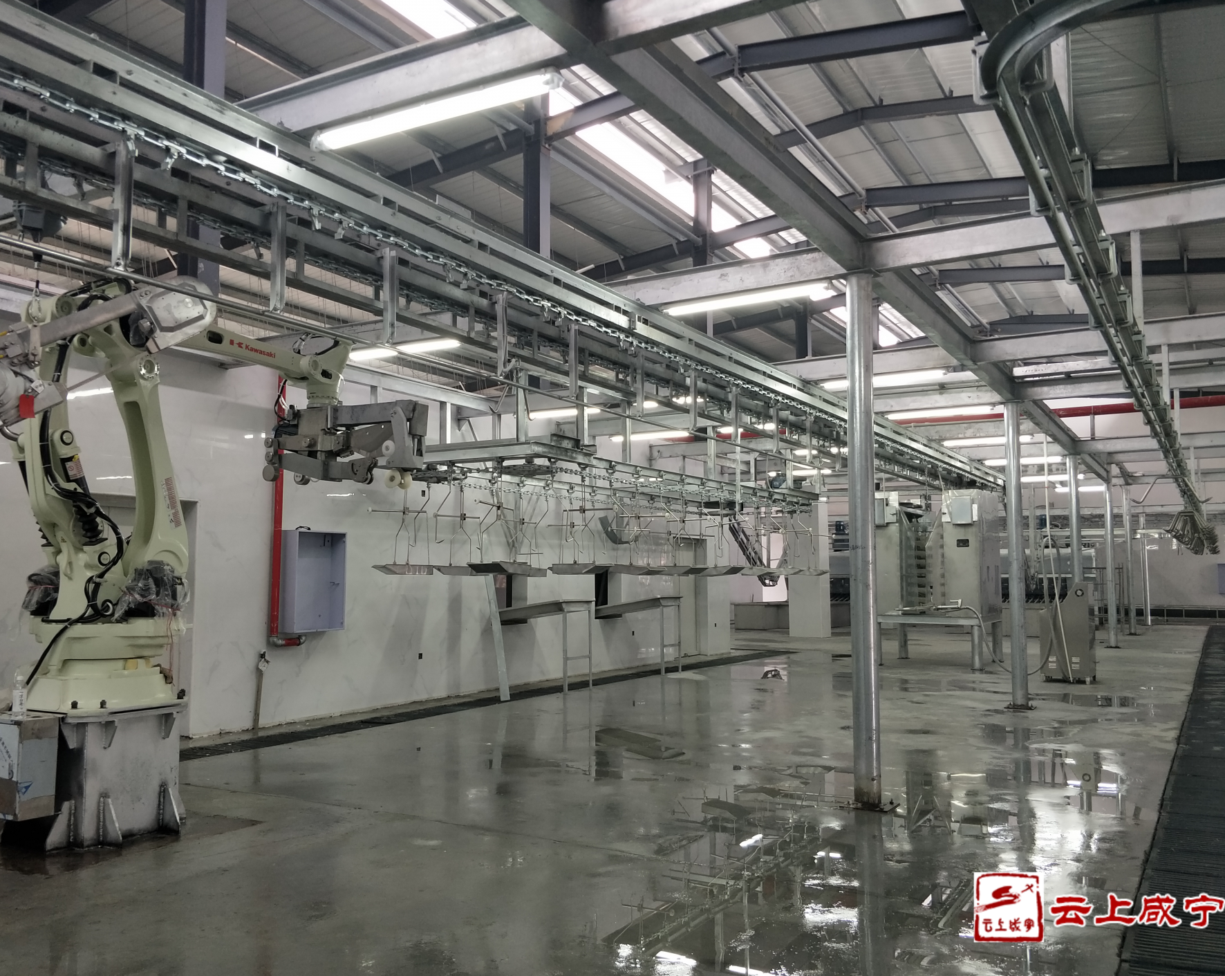 5000万元,占地面积50亩,总建筑面积15400多平方米,建有生猪屠宰车间