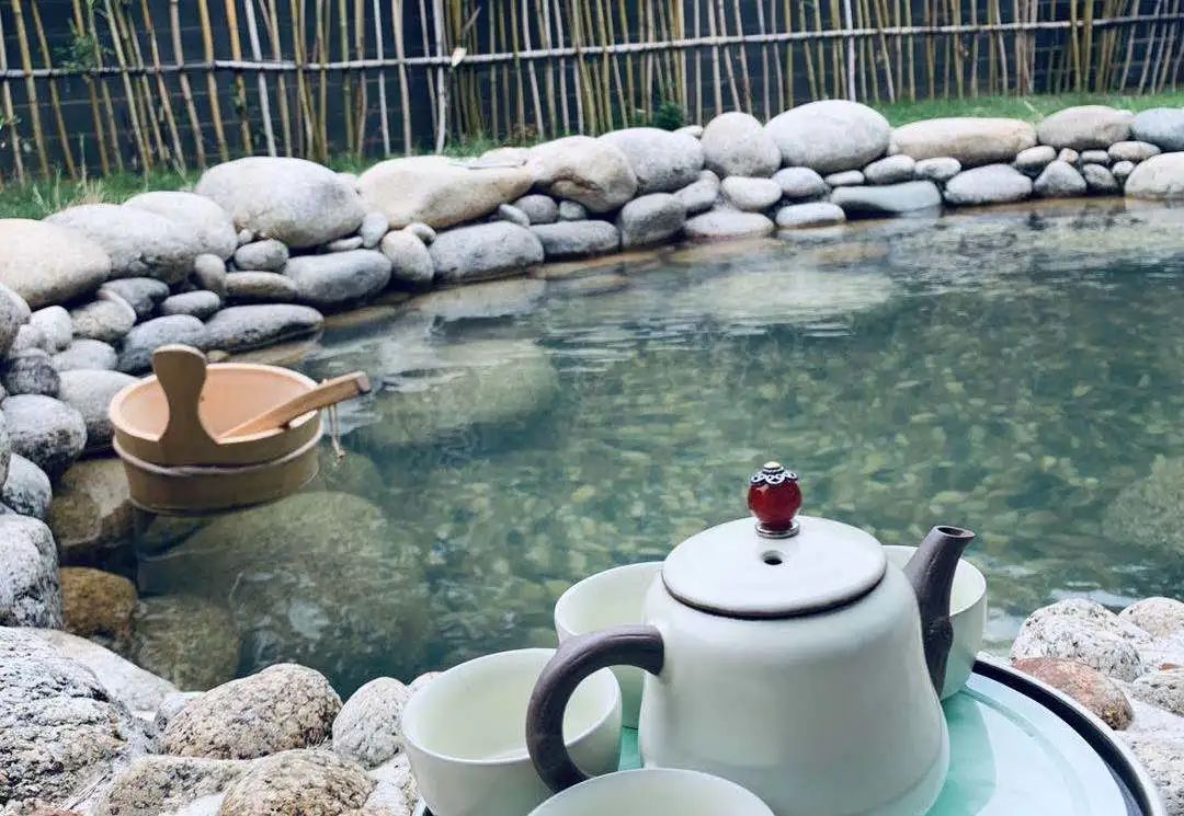 泡温泉才是秋冬正确的打开方式咸宁泡汤指南来了