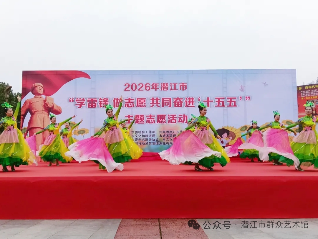 潜江：春风化作“锋”景线 这波“志愿红”很圈粉