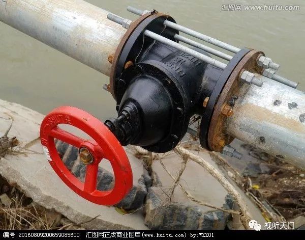 5温水解冻对已冰冻的水龙头,水表,管道,宜先用热毛巾裹在水龙头上