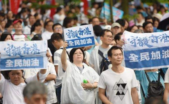 香港各界呼吁停止暴力恢复经济民生